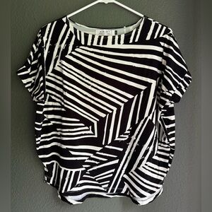 SOLD Fighting Eel Coveted Stripes Top (Black/White)
